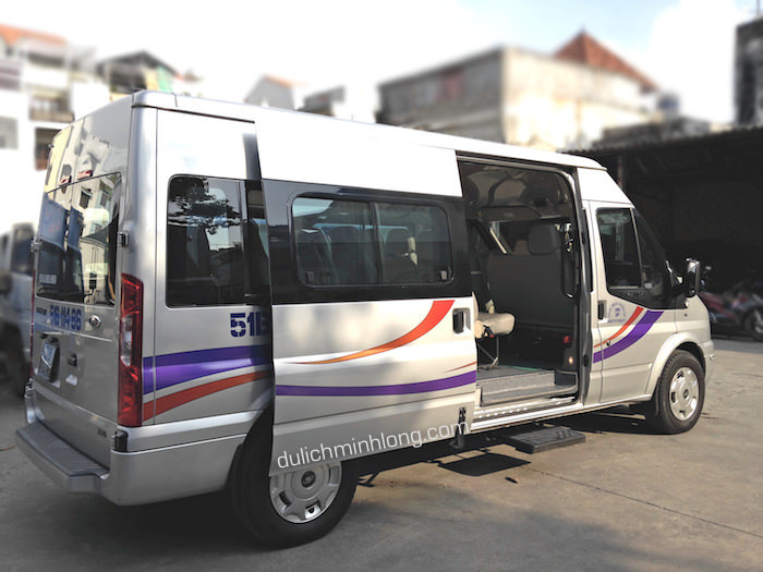 Công Ty Minh Long - Xe Ford Transit